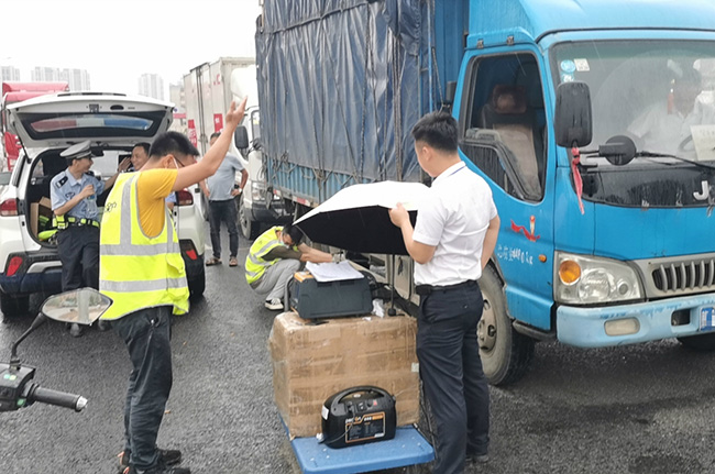 打響第一槍！江西廣電計量協同開展南昌市機動車尾氣路檢路查聯合執法行動